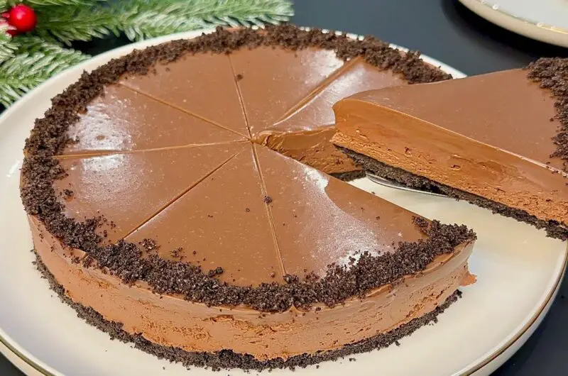 Chocolate Mousse Cake with Ganache: Easy and Delicious Recipe